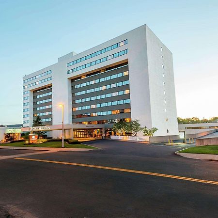 Doubletree By Hilton Binghamton Exterior foto