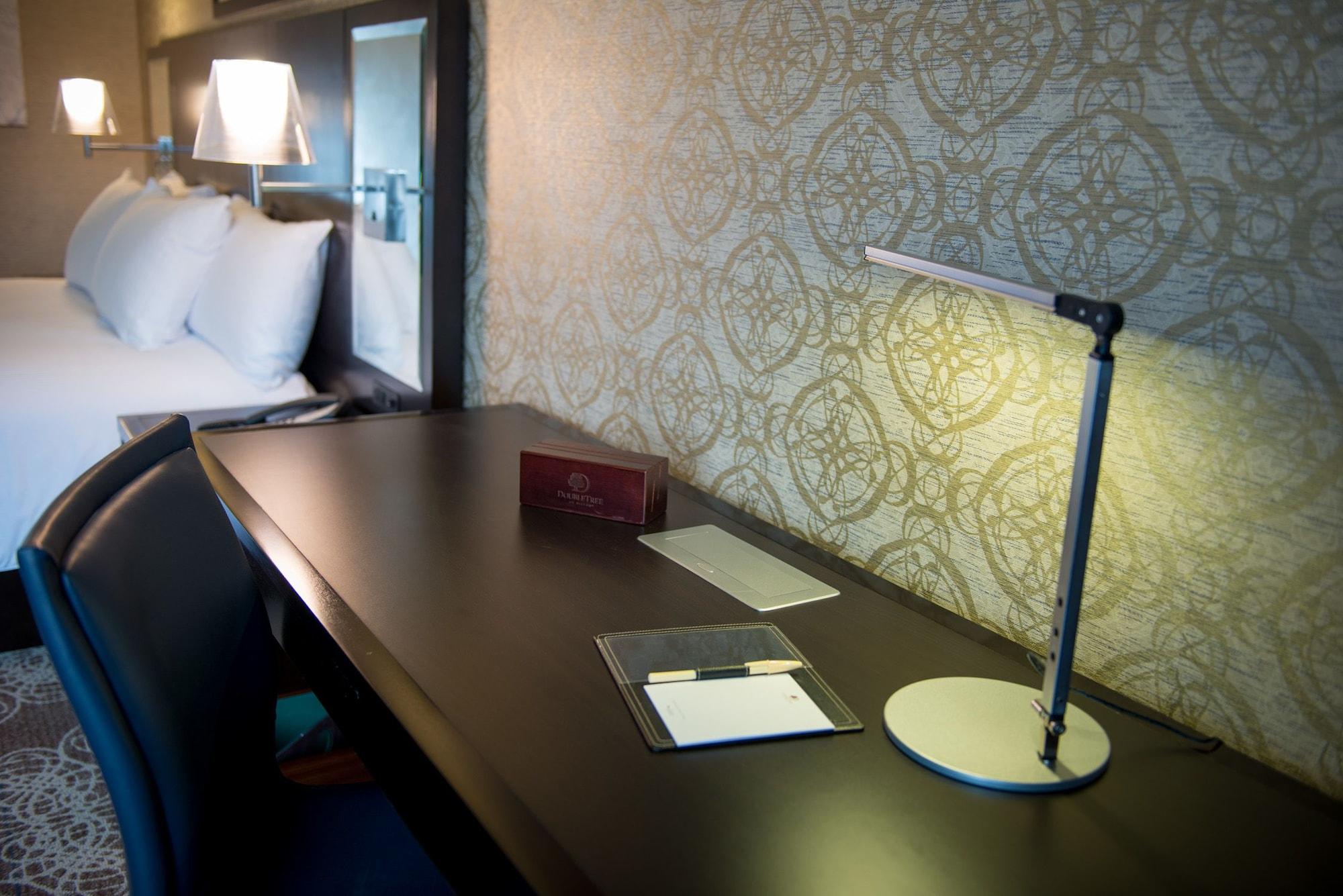 Doubletree By Hilton Binghamton Exterior foto